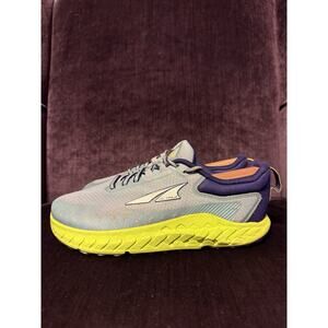 Altra Womens Outroad 2 AL0A82CY004-090 Green Running Shoes Sneakers Size 7.5
